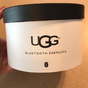BRAND NEW W/ TAG UGG Bluetooth earmuffs